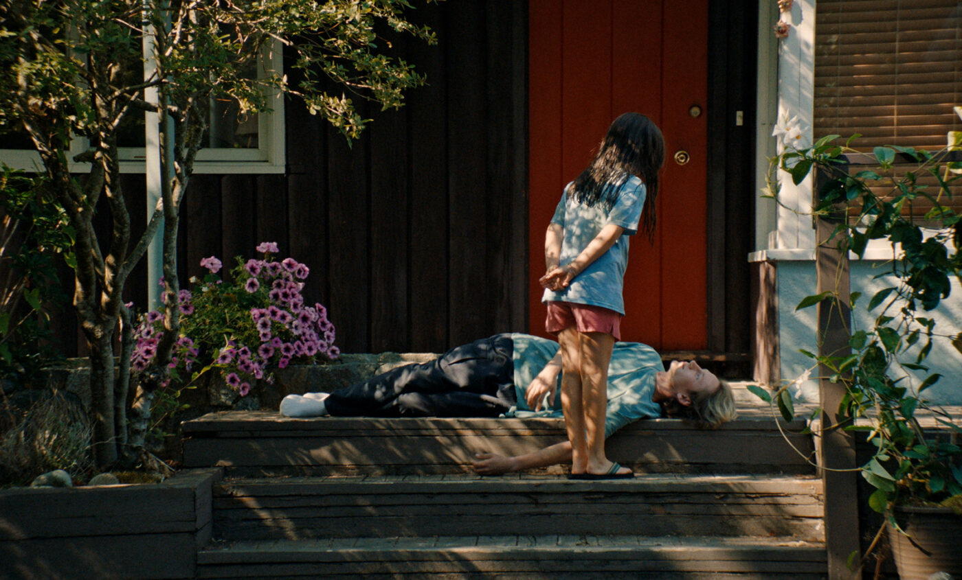 Blue Heron (2026) Review: Sophy Romvari’s Debut Is a Quietly Devastating Portrait of Family and Memory